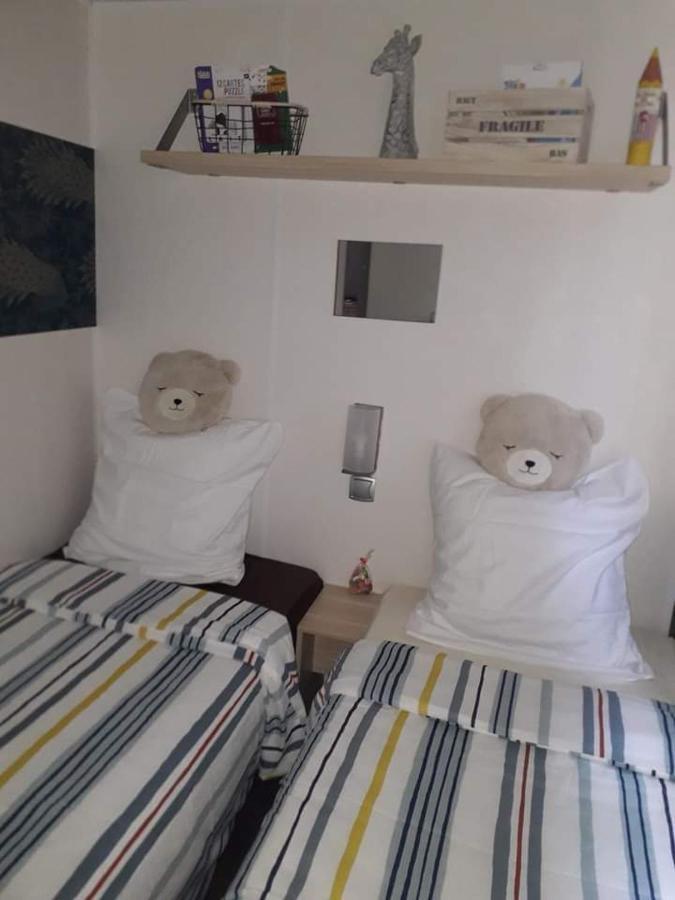 Anne Marie Vous Accueilles Dans Son Logement Familiale Pour 6 Personnes 3 Chambres Confortable Proche D Europa Park A Boofzheim Dans Camping 3 Etoiles 외부 사진